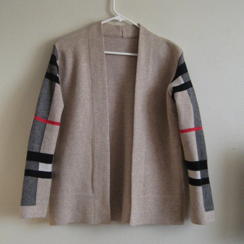 Nova Check Plaid Sleeve Cardigan Sweater, Camel Brown, Size Medium